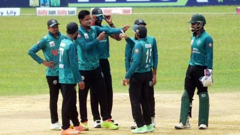 সুপার লিগে মুস্তাফিজ খেলবেন মোহামেডানের হয়ে