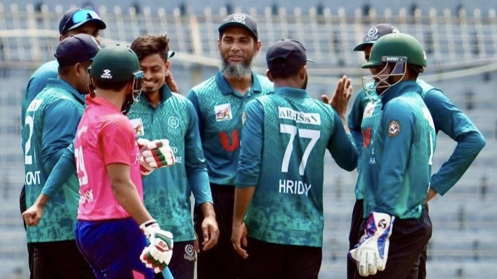 তামিমের নেতৃত্বে লিগ শুরু করে মোহামেডান