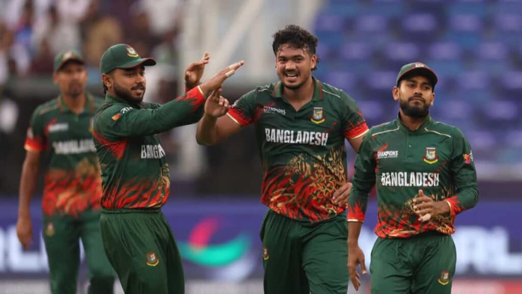 চ্যাম্পিয়ন্স ট্রফিতে বাংলাদেশ